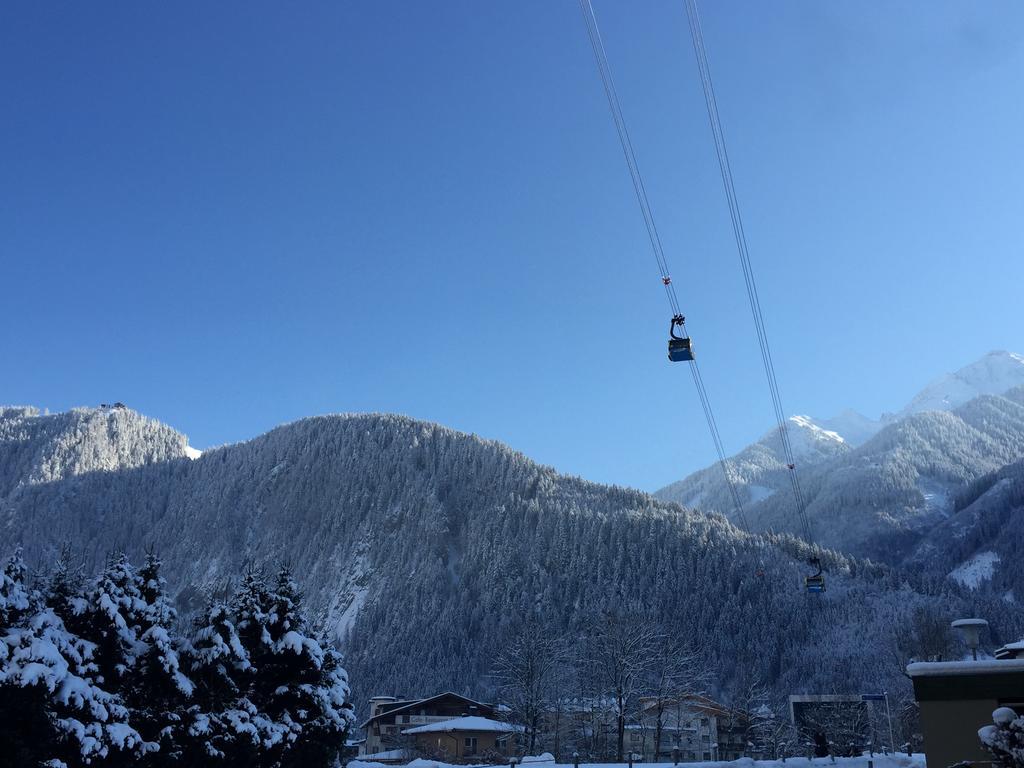 Royal Waldfeld Lägenhet Mayrhofen Exteriör bild